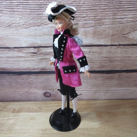 George Washington FAO Schwarz Limited Edition Barbie Doll 1996 Mattel #17557 - Picture 5 of 10